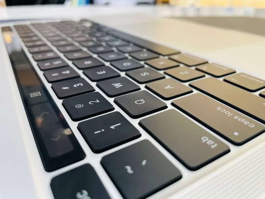 Bàn phím Magic Keyboard MacBook Pro 14 inch