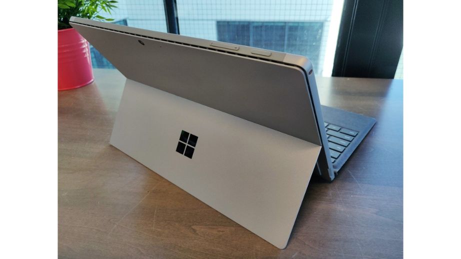 Microsoft Surface Pro 7 Core i3 silver