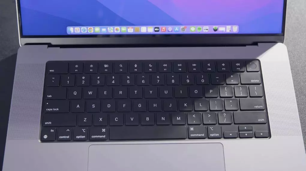 Bàn phím Magic Keyboard rút ngắn thời gian thao tác