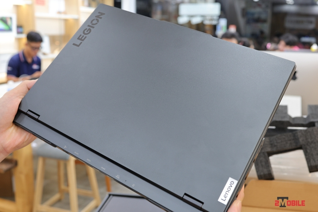 Review Lenovo Legion Pro 7i 2023