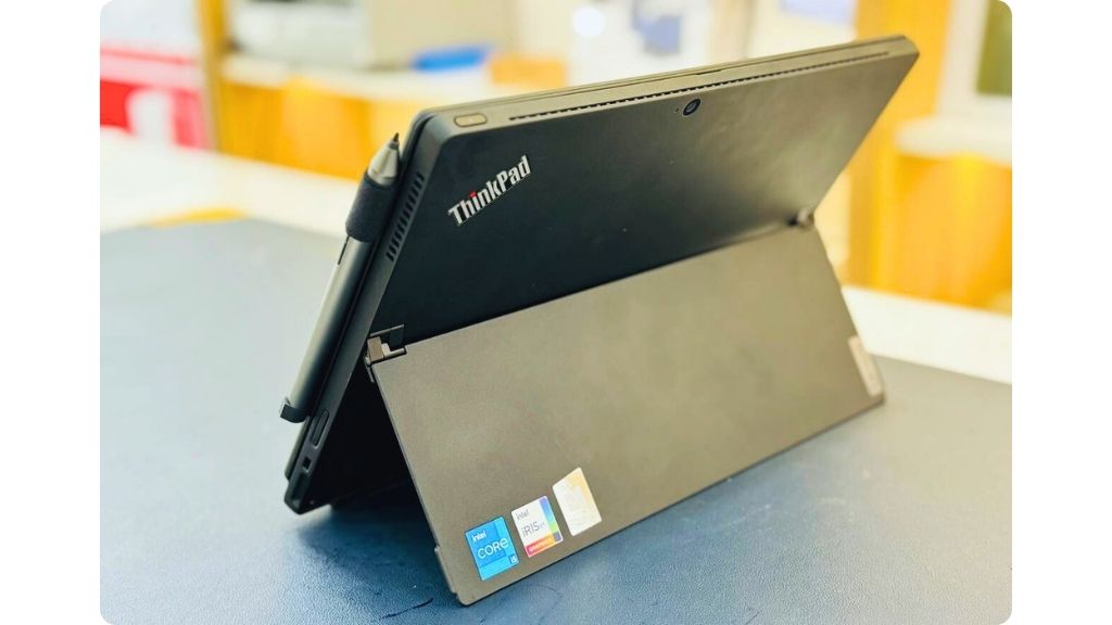 Thiết kế của ThinkPad X12