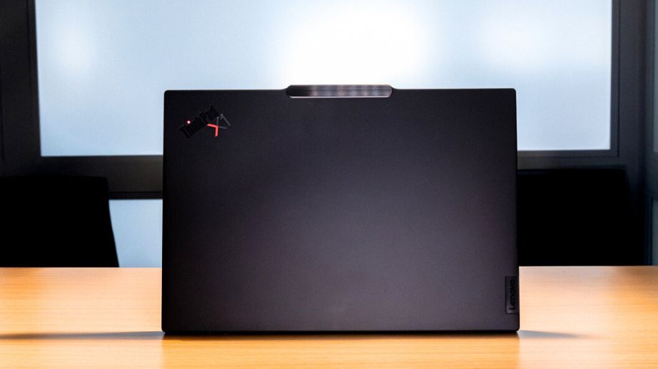 ThinkPad X1 Carbon Gen 12 Core Ultra - thiết kế