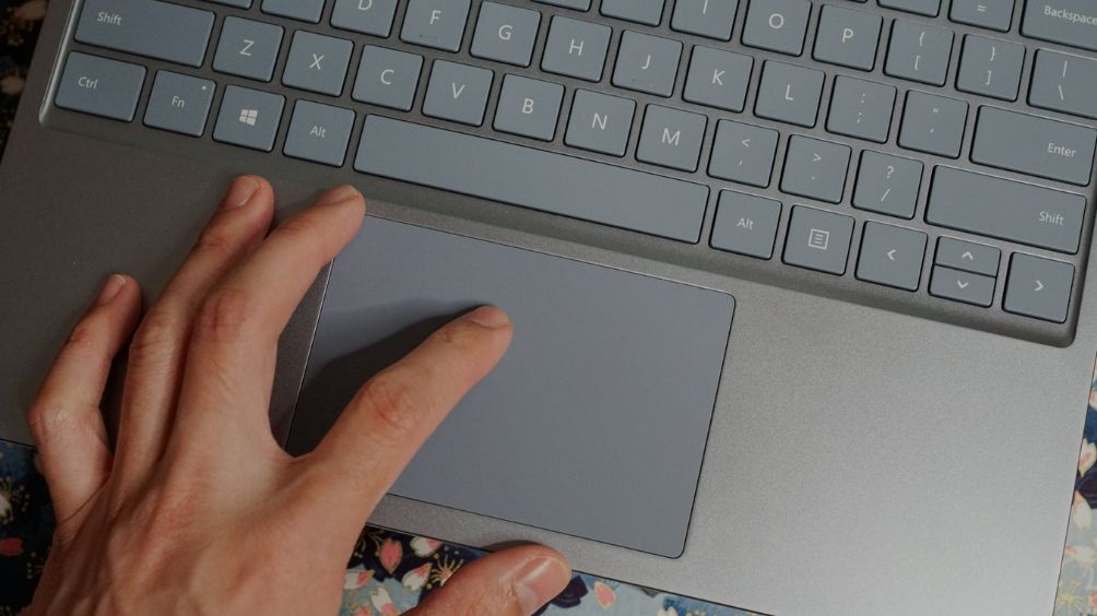 Surface Laptop Go - Bàn phím và TouchPad