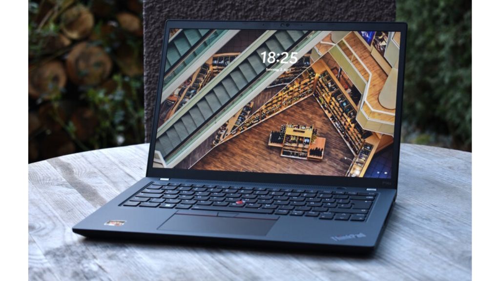 Review Lenovo ThinkPad P14s Gen 4