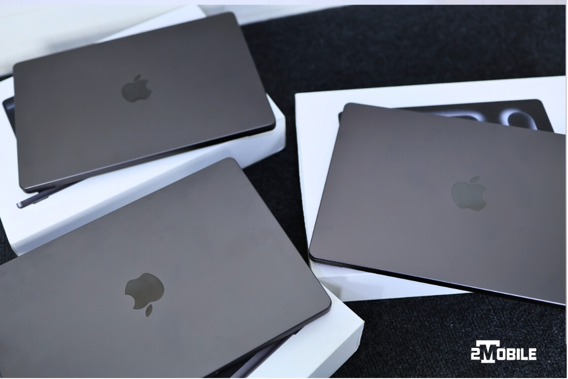 macbook-pro-m4-open-box-overview