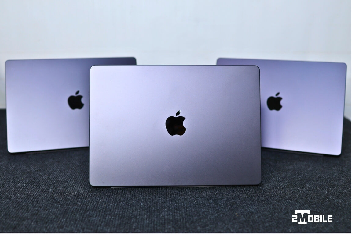 macbook-pro-m4-open-box-top-panel-review